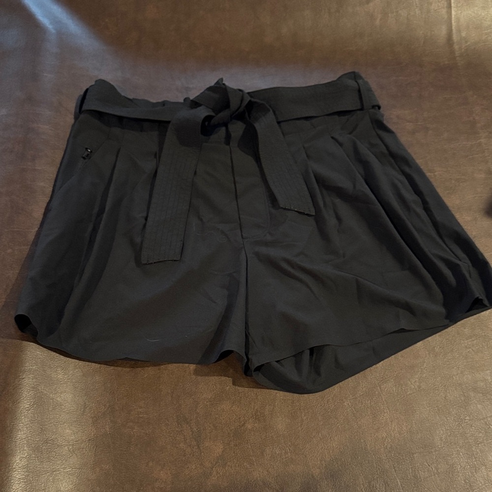 Athleta Black High Waist Women's Shorts